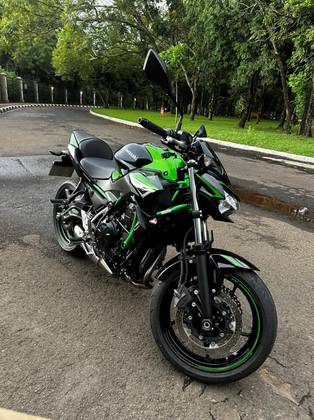 KAWASAKI Z650 ABS 